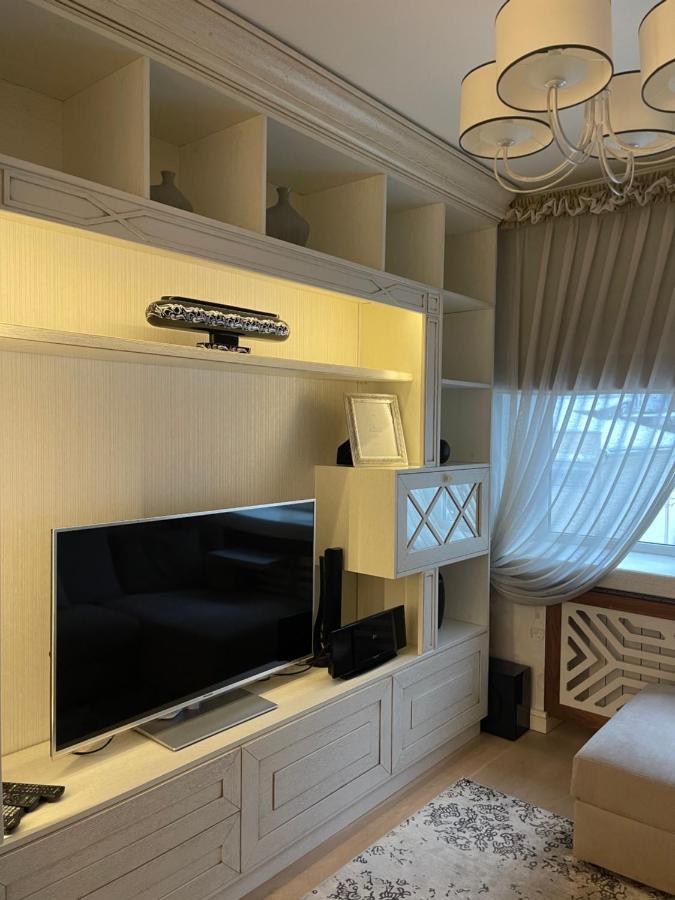 Cozy Studio Apartment In The Center Of Riga Bagian luar foto